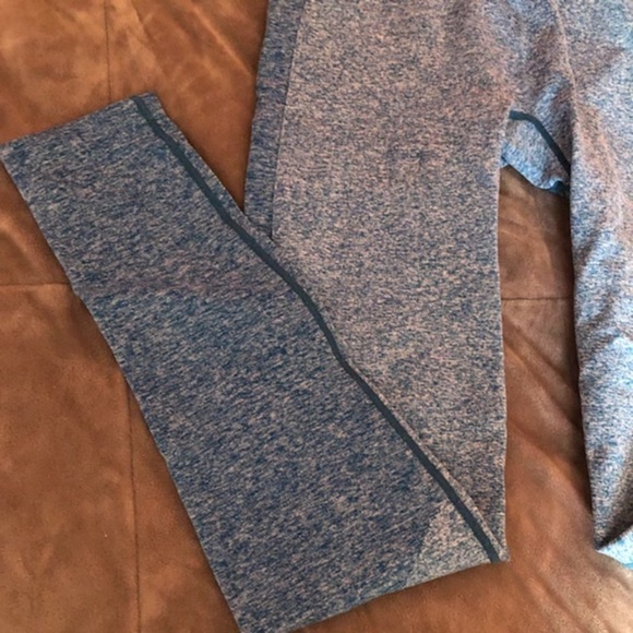 GymShark leggings - Picture 2 of 5